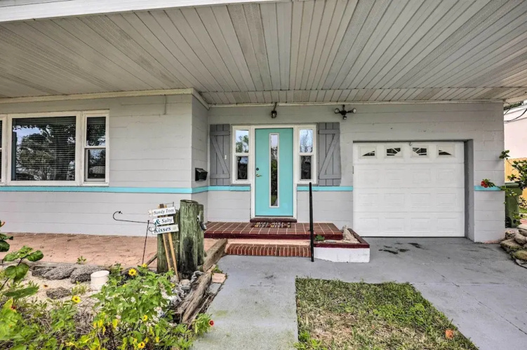St Augustine Home w/ Private Pool: 4 Mi to Beach!
