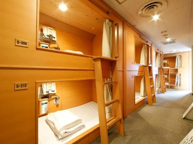 Bed in Dorm (male dorm)