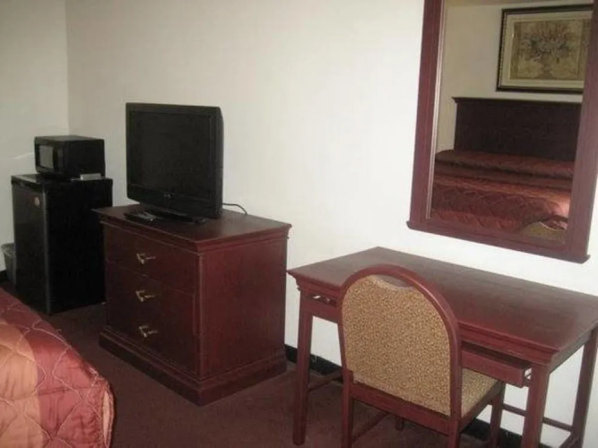 Executive Inn