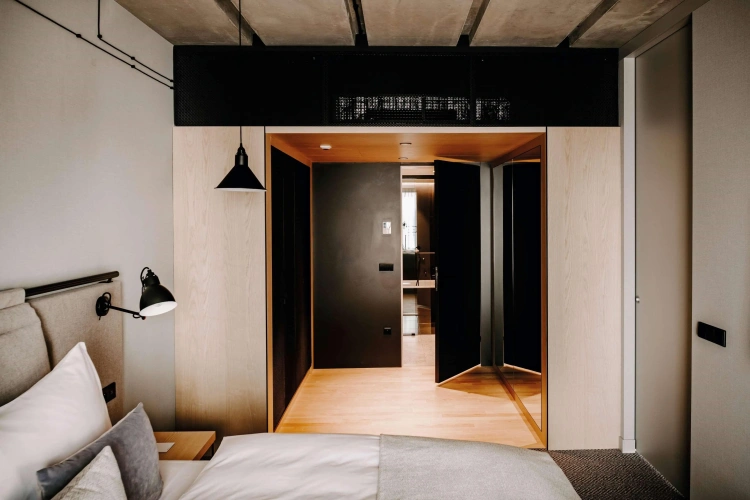 Guest rooms