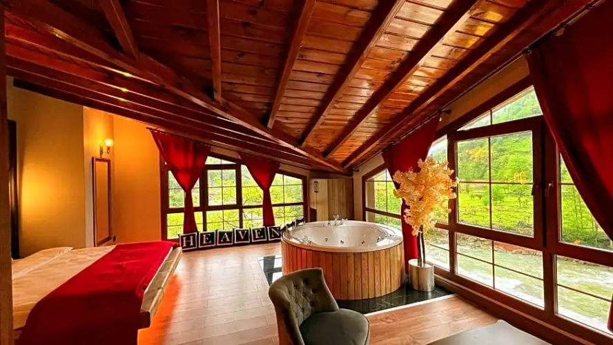 Heaven DD Hotel & Bungalow
