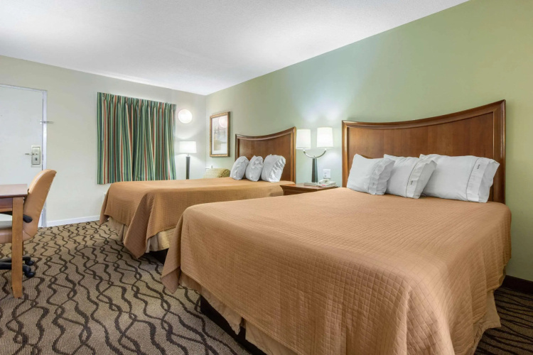 Magnuson Hotel Union