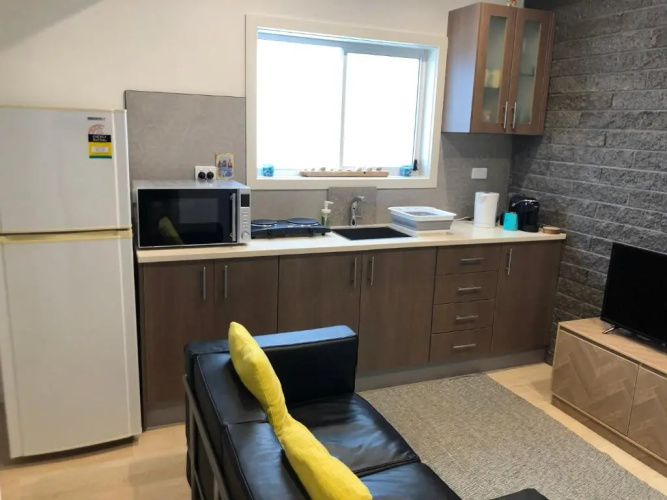 Studio Retreat By The Beach