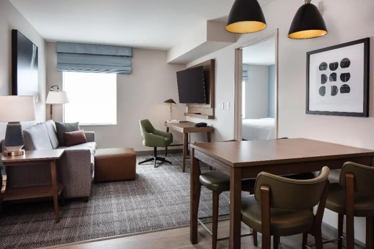 Staybridge Suites Iowa City - Coralville photo 13