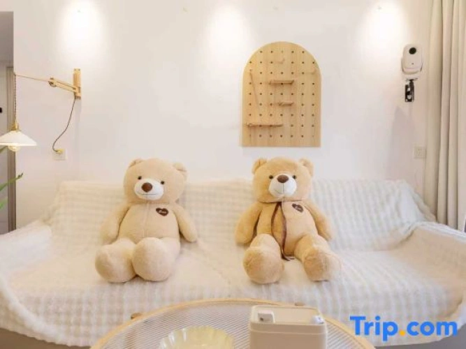 3 Bedrooms Suite with balcony