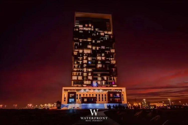 Waterfront Hotel And Apartment - Lusail