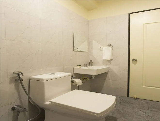 Suyog Inn by OYO Rooms