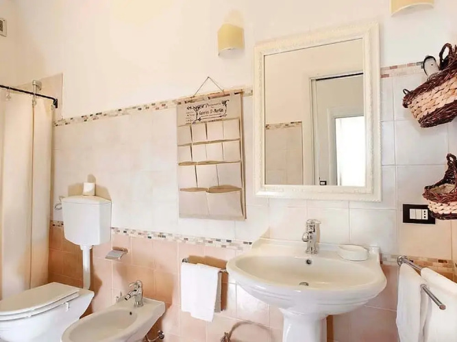 Villa in Campanella With Private Pool