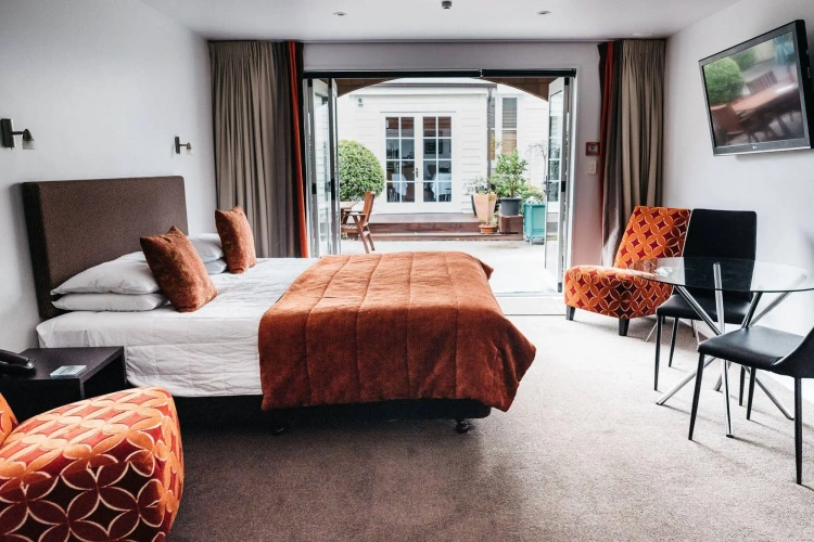 Guest rooms