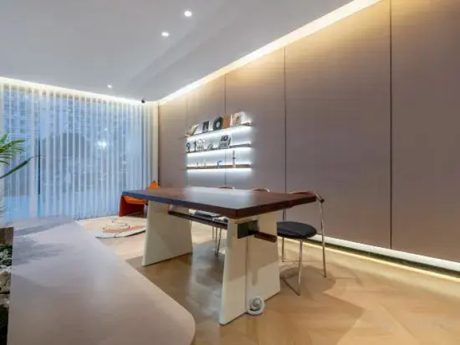 Sushi Hotel