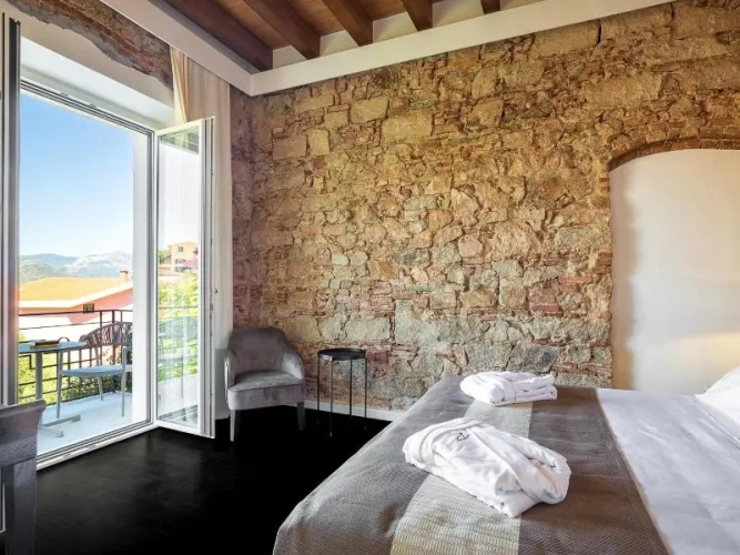 Superior Double room with balcony