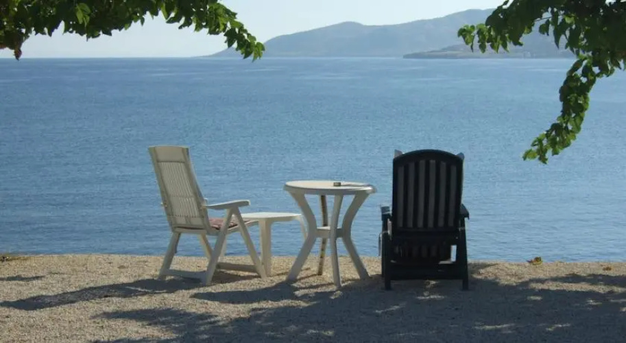 Petros Seashore Villa