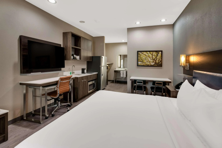 Best Western La Place Inn