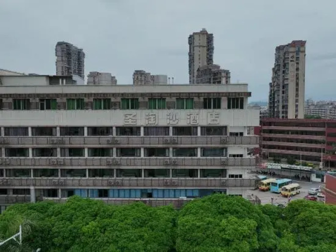 Sentosa Hotel (Xiamen Tong'an District)