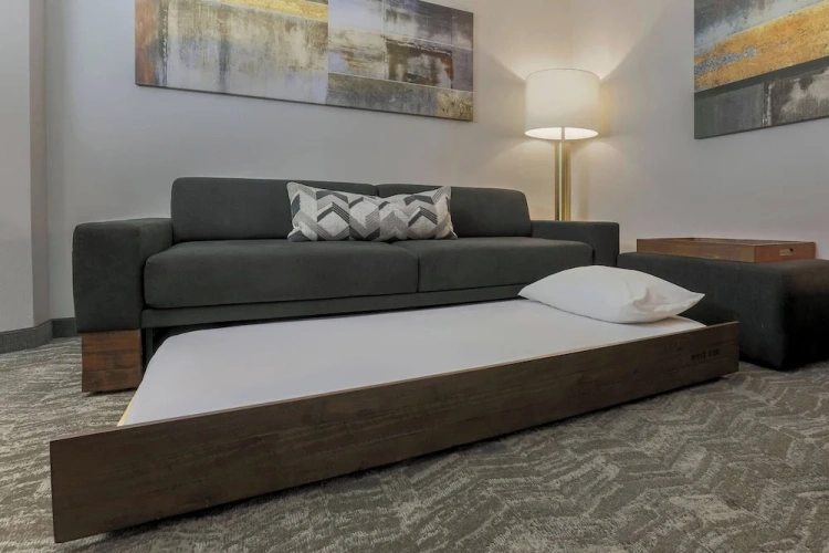Quadruple Suite