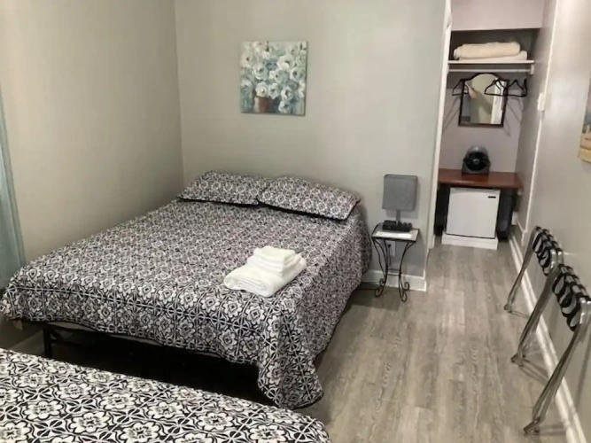 Standard Quadruple room