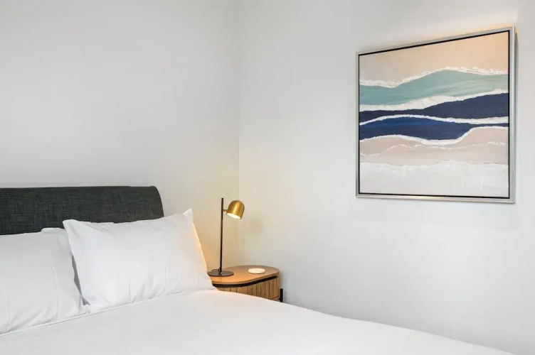 Brand-new 2-bed With Rooftop Access