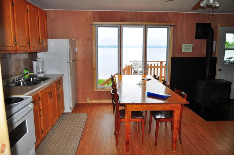 Okimot Lodge on Tomiko Lake