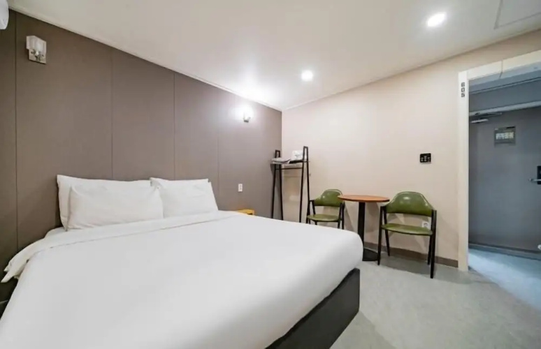 ymotel