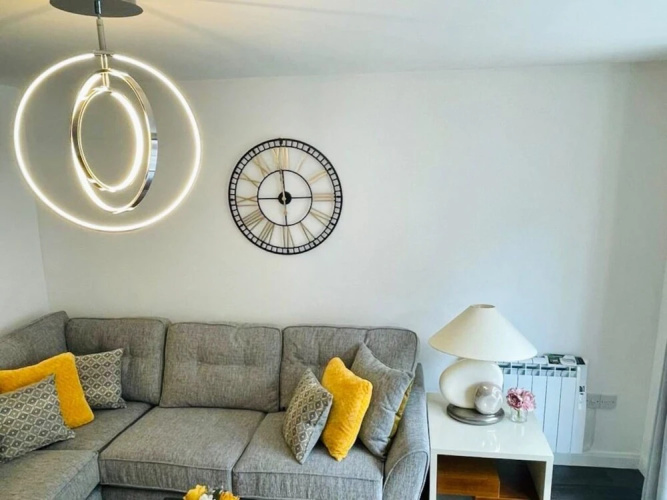Aarons Stunning 2-bed in Aberdeen City Centre