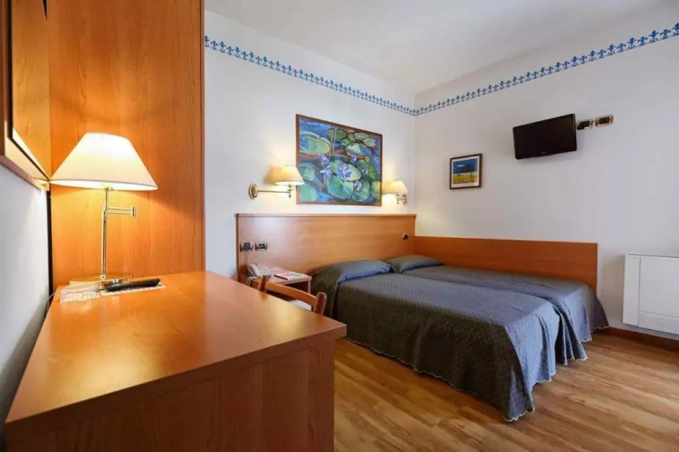 Hotel La Serena