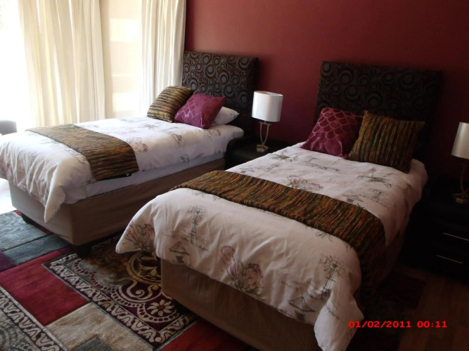 Chalet no. 2 Petunia