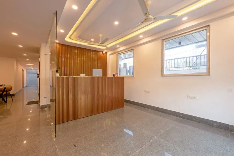 Hotel park Tree I Sec-63a I Noida