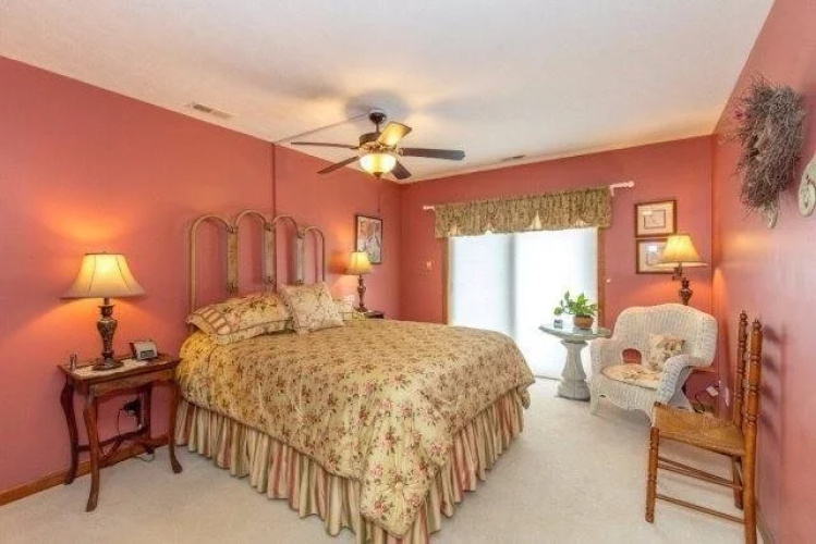 Mountain Song Inn