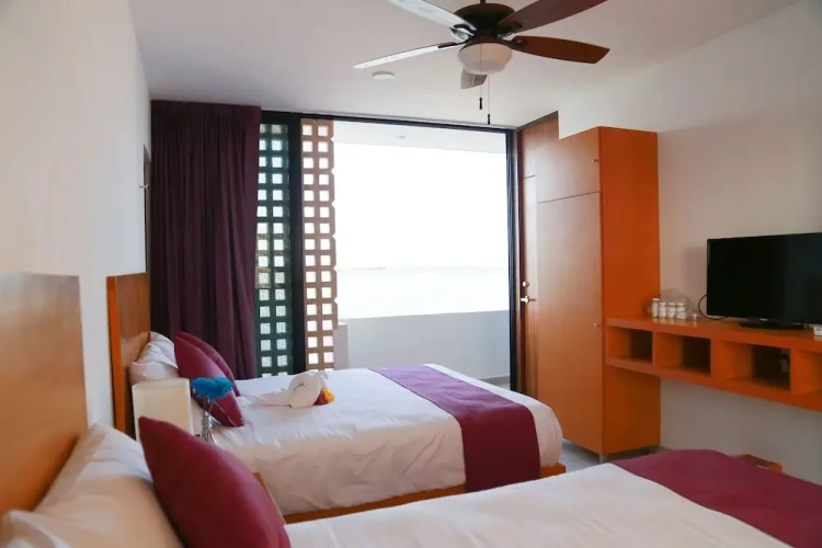 Superior Quadruple room with ocean view