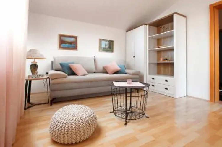 Apartments Irena