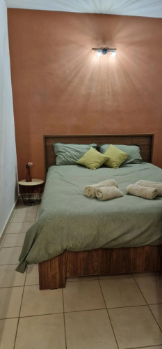 Quiet apartment with easy access to attractions.