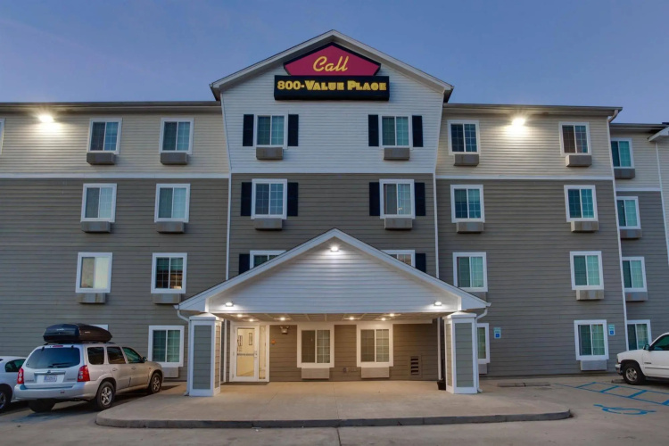 WoodSpring Suites Mobile