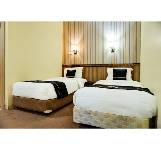 Double Suite