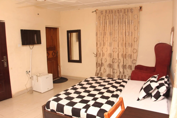 Sapphire Guest House