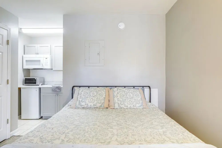 1 Mi to North Myrtle Beach: Studio w/ Pool Access
