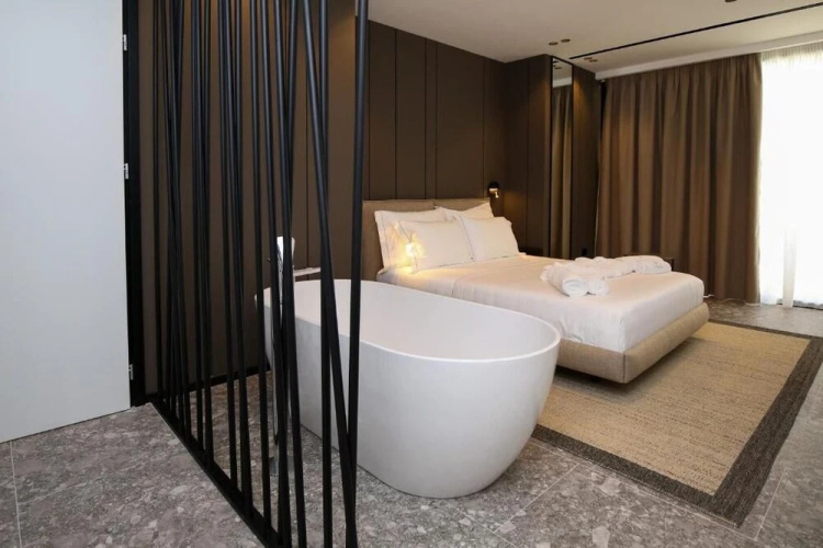 Nobus Hotel