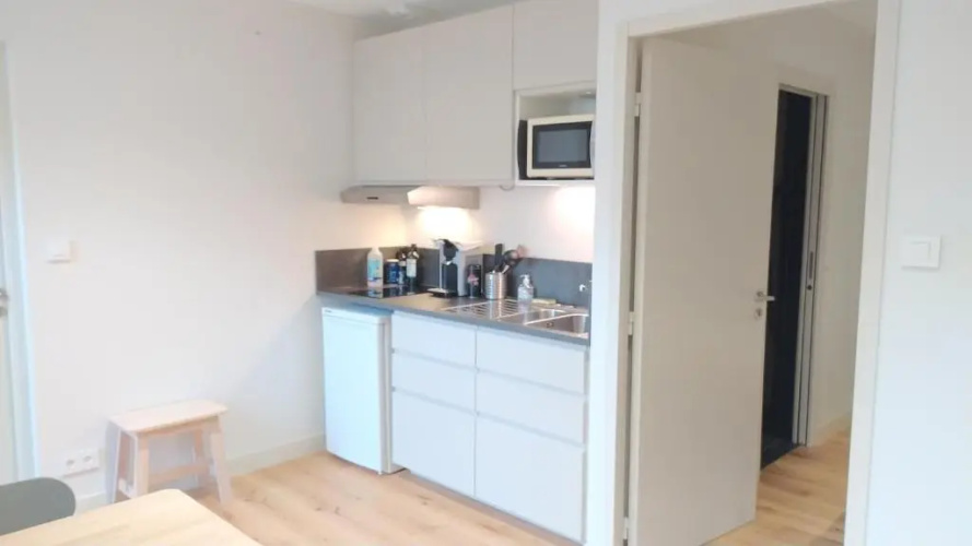 Appartement rénové centre historique