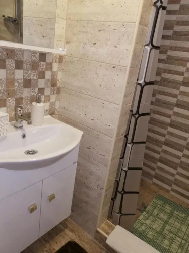Lili Apartman