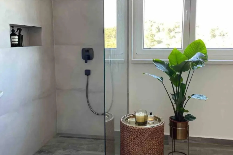 Cozy Loft Studio With Rooftop, Seaview & Pool