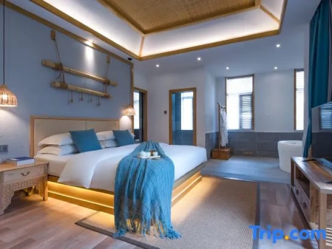 Premium Double room with balcony