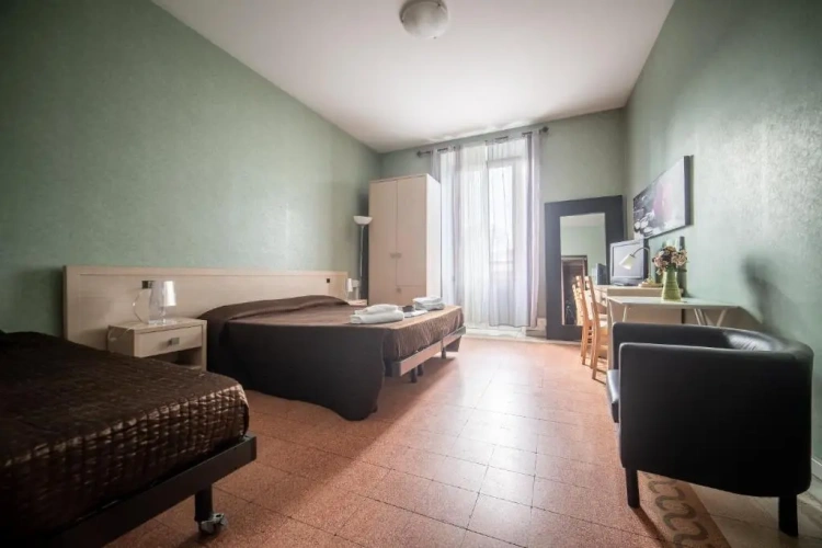 Economy Triple room