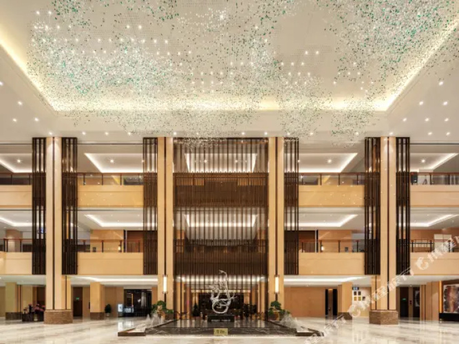 Suoyi Junlan Hotel