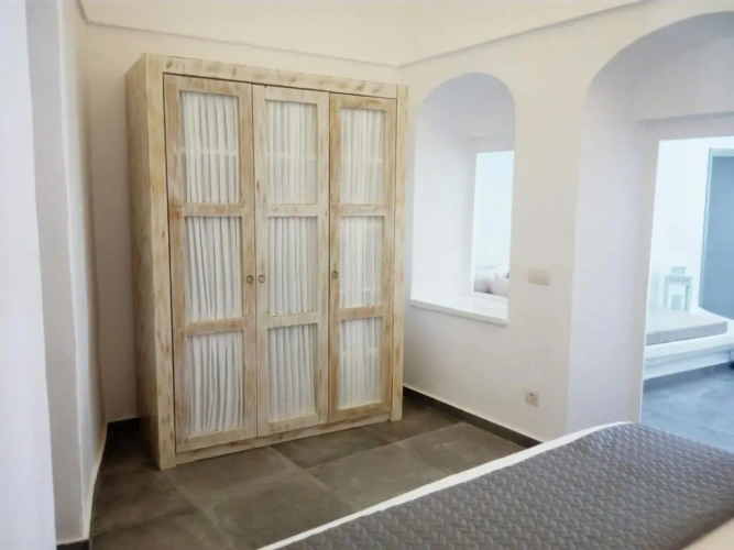 2 Bedrooms Villa