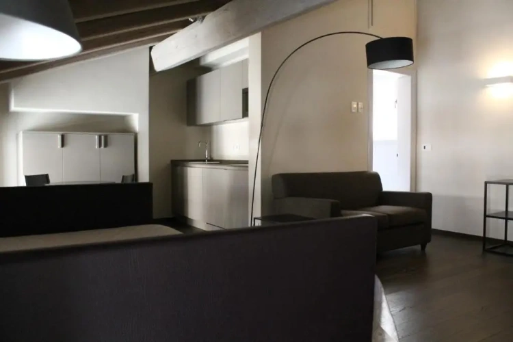 3 Bedrooms Apartment