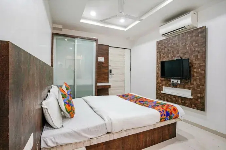 Fabhotel Krishna Inn