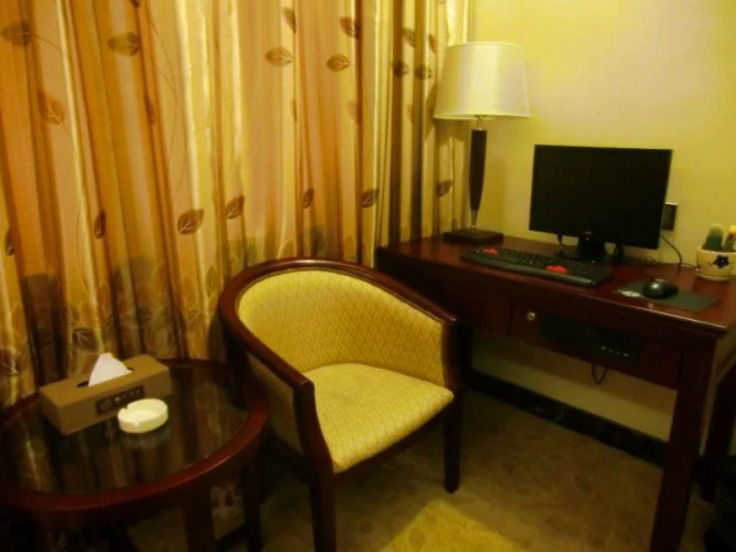 Shenglong Hotel