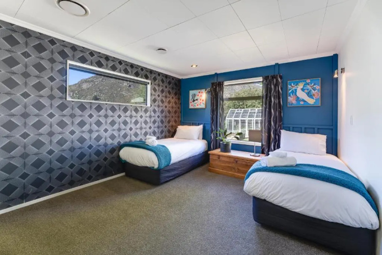 Riverside Three Bedroom - Remarkable Views