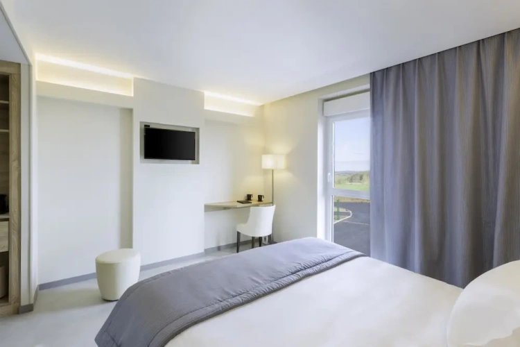 Superior Quadruple room