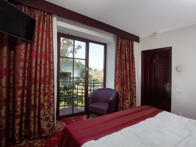 London Hotel