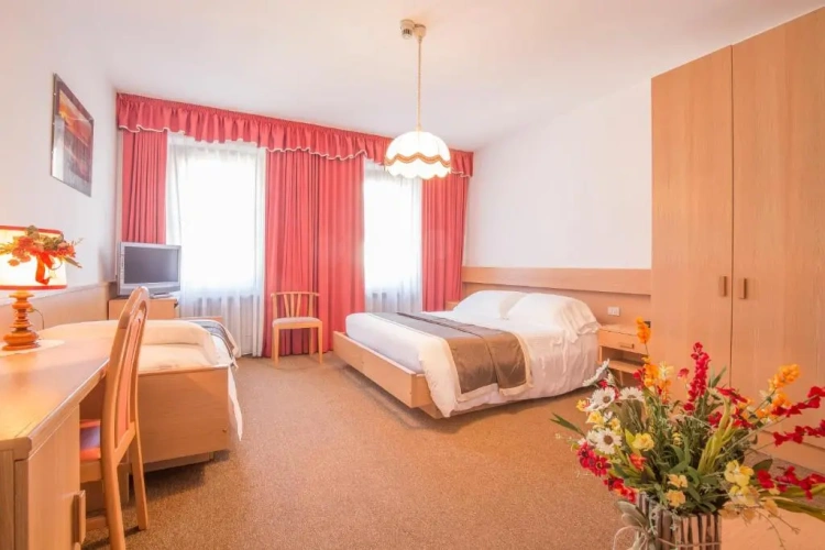 Comfort Triple room